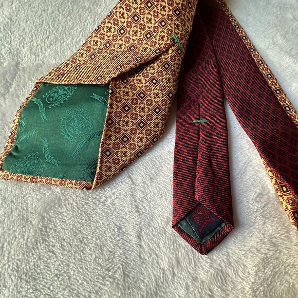Vintage Tommy Hilfiger 100% Italian Silk Red & Gold Paisley 2 Tone Neck Tie - Picture 4 of 7